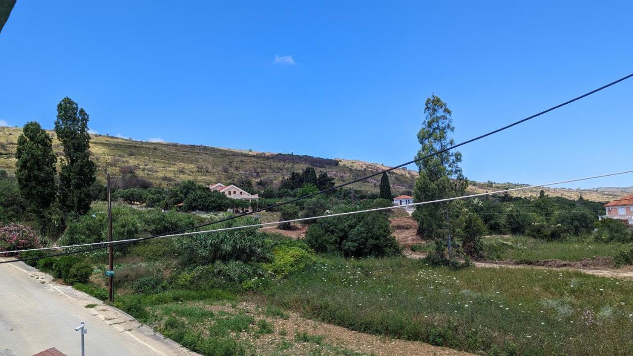 Malki's House In Livadi