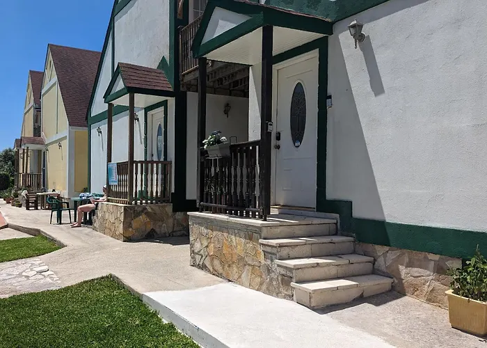 Malki\'S House Apartments In Livadi